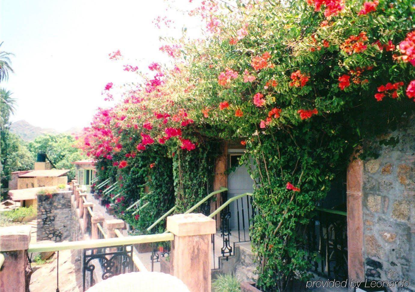 Welcomheritage Connaught House Mount Abu Ngoại thất bức ảnh